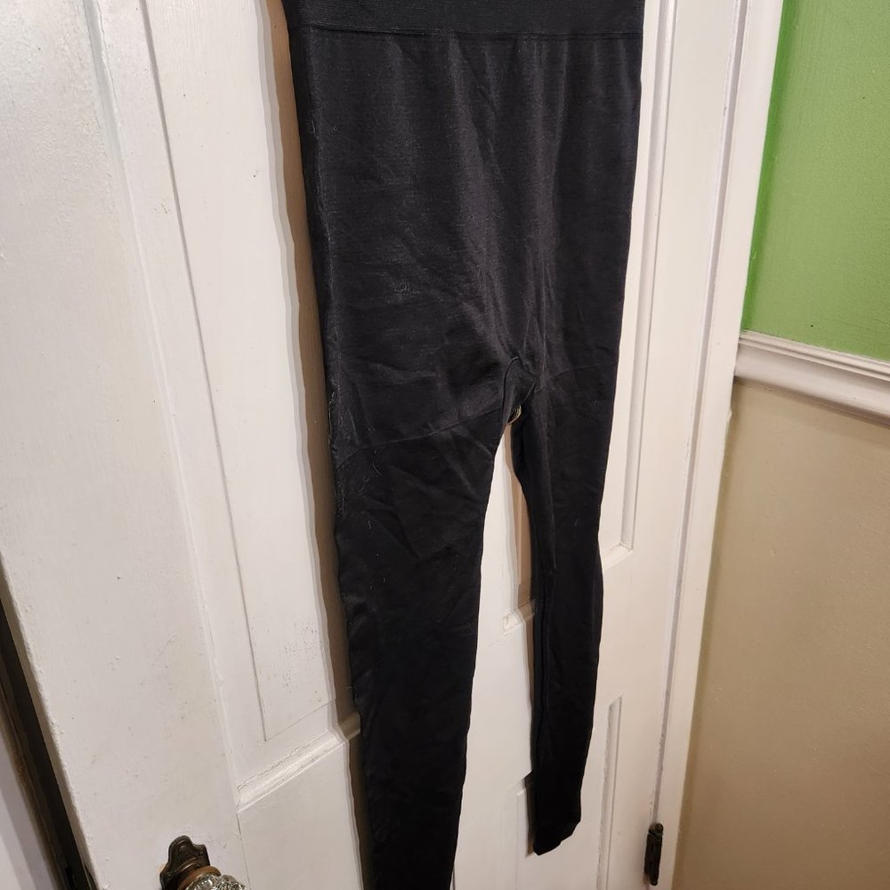 Lane Bryant High Waist Shaping Legging Size C/D - Picture 3 of 5